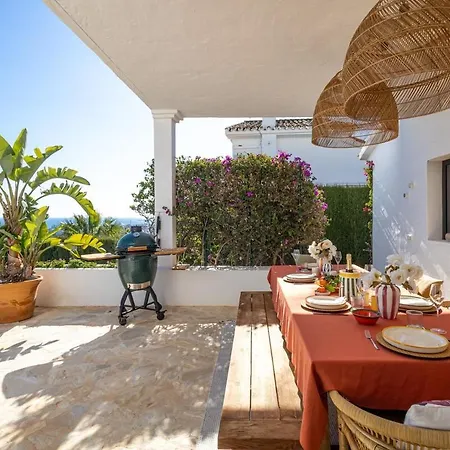 Casa Camaro Panoramic Views By Hostlovers *